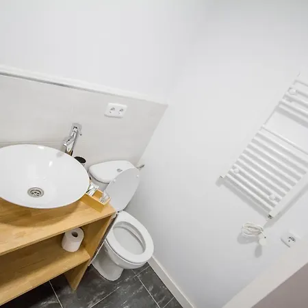 Moderno Estudio-Loft Chamartin Madrid Exterior foto